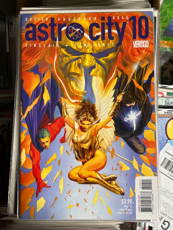 Astro City #10 (2014)