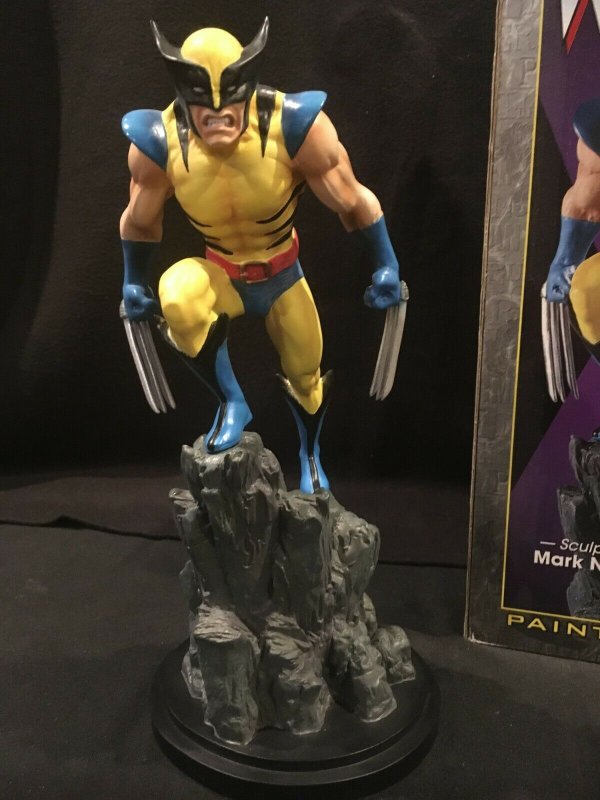 WOLVERINE Bowen Designs Full Size Painted Statue, Yellow Version,2001, #421/3500