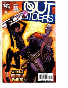 Lot Of 12 Outsiders DC Comic Books # 30 31 32 33 34 35 36 37 38 39 40 41 J259