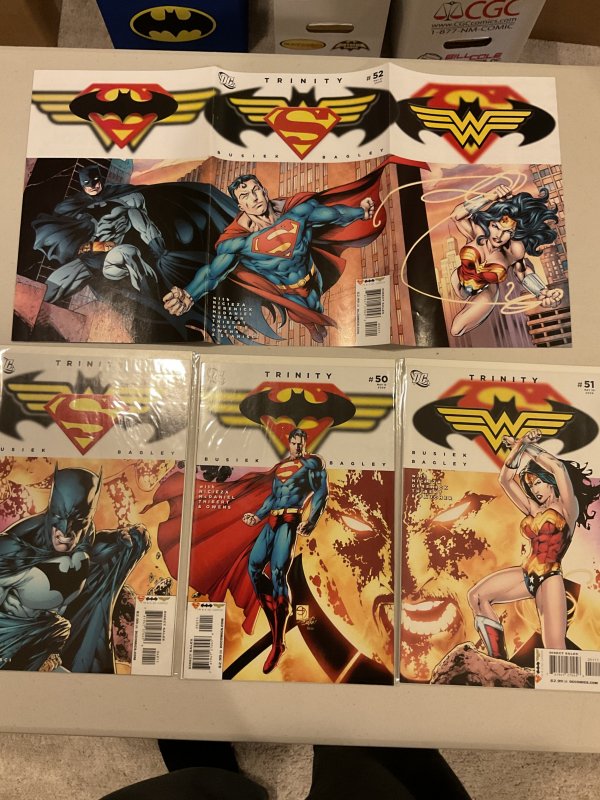 Trinity Complete Set 1-52  2008-09  Busiek!  Bagley!  All Triptych Covers!