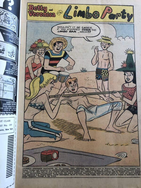 Archie’s Joke Book 74,VG-F, surfing beach stories