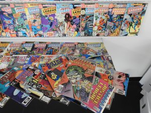 Huge Lot 180+ Comics W/ Justice League, Legends, Justice Society+ Avg Fine Cond!