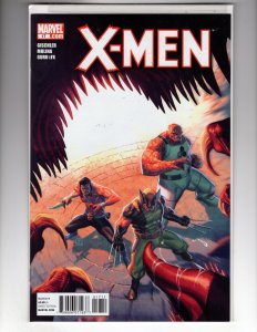 X-Men #17 (2011)  / MC#54