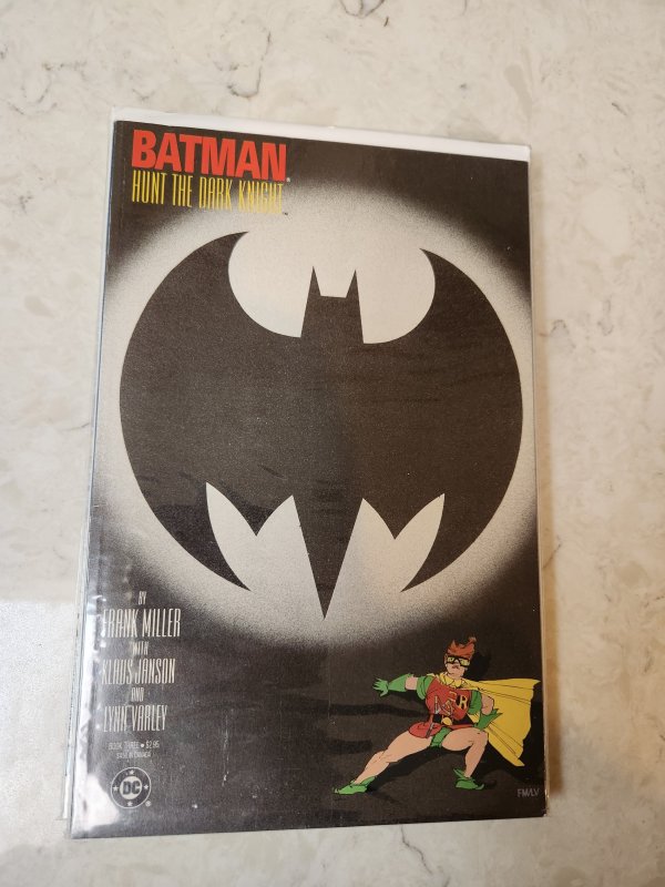 Batman: The Dark Knight #3 Newsstand Edition (1986)