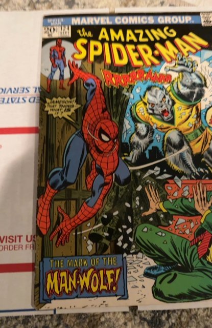 The Amazing Spider-Man #124 (1973)1st Manwolf app Jj son.