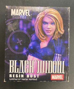 Black Widow Resin Bust Gabriel Marquez Marvel Universe w/ Box