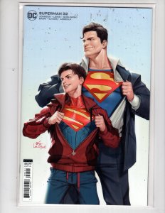 Superman #32 Inhyuk Lee Cardstock Variant Cover (2021)  / EC#3
