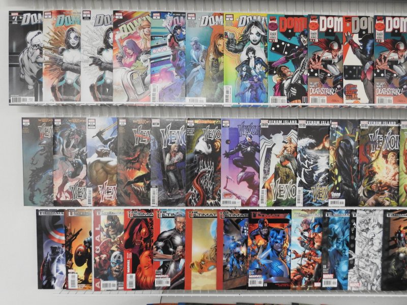 Huge Lot 200+ Comics W/ Venom, FF, Iron Man, Cable+ Avg VF Condition!