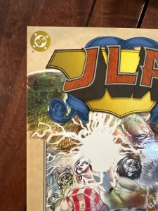 JLA: The Island of Doctor Moreau (2002)