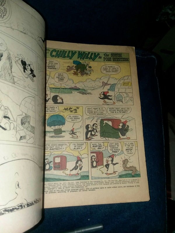 #1017 CHILLY WILLY DELL FOUR COLOR COMICS AUG-OCT 1959 WALTER LANTZ CARTOON