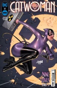 CATWOMAN #61 - David Nakayama Cover A - $4.99 FLAT RATE SHIPPING
