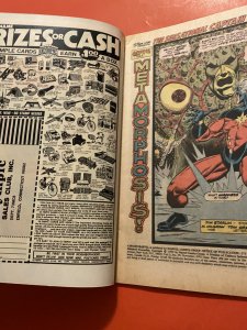 CAPTAIN MARVEL #29 (Marvel Comics) - Jim Starlin, Early Thanos appearance!