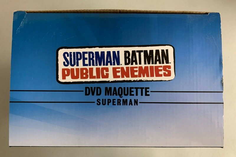 Superman Batman Public Enemies DVD Maquette Superman 