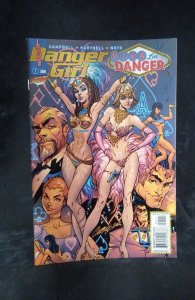 Danger Girl: Viva Las Danger (2004)