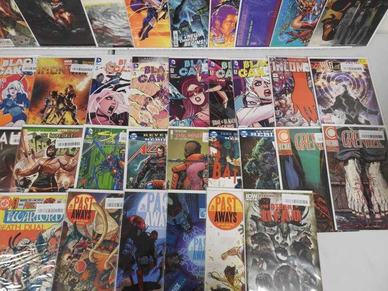 Huge Lot 150+ Comics W/ Batman, Superman, Green Lantern, +More AVG VF-