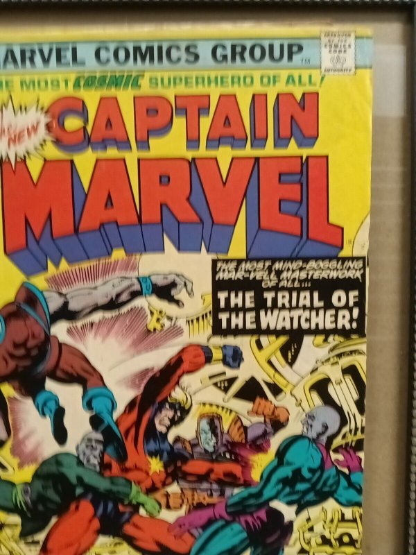 Captain Marvel #38 Comic Book - Marvel Comics!  P03
