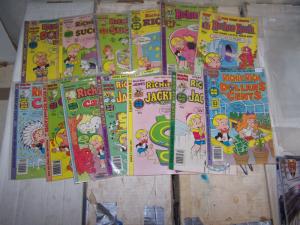 17 RICHIE RICH COMICS + POOR LITTLE RICH BOY +DOLLAR +SUCCESS +CASPER+ JACKPOT