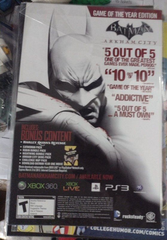 BLUE BEETLE  # 10   2012, DC COMICS  THE NEW 52  SCARAB JAMIE REYES