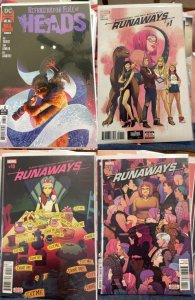 Lot of 4 Comics (See Description) Runaways