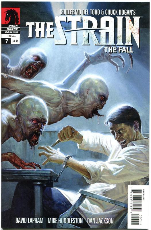 The STRAIN #7, The Fall, Guillermo del Toro, 2013, VF+, more Horror in store