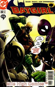 BATGIRL (2000 Series)  (DC) #32 Very Fine Comics Book