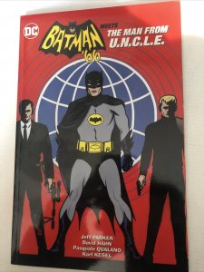 Batman ‘66  Meets The Man From U.N.C.L.E (2016) Jeff Parker