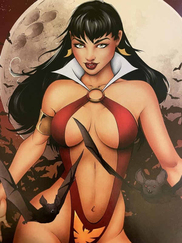VAMPIRELLA #1 GREGBO WATSON EXCLUSIVE COLLECTIBLE COVER LTD 400 NM+