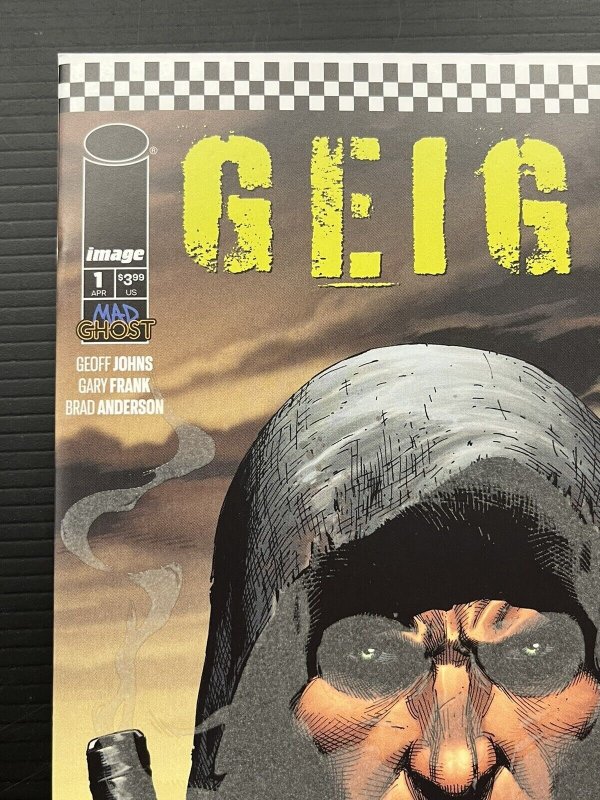 GEIGER #1 (2021) Glow In The Dark FRANK Var Geoff Johns Image Comics PROSHIPPER