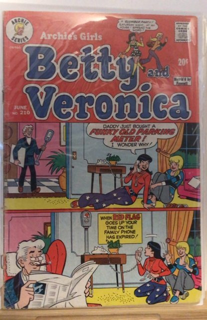 Archie's Girls Betty and Veronica #210 (1973)