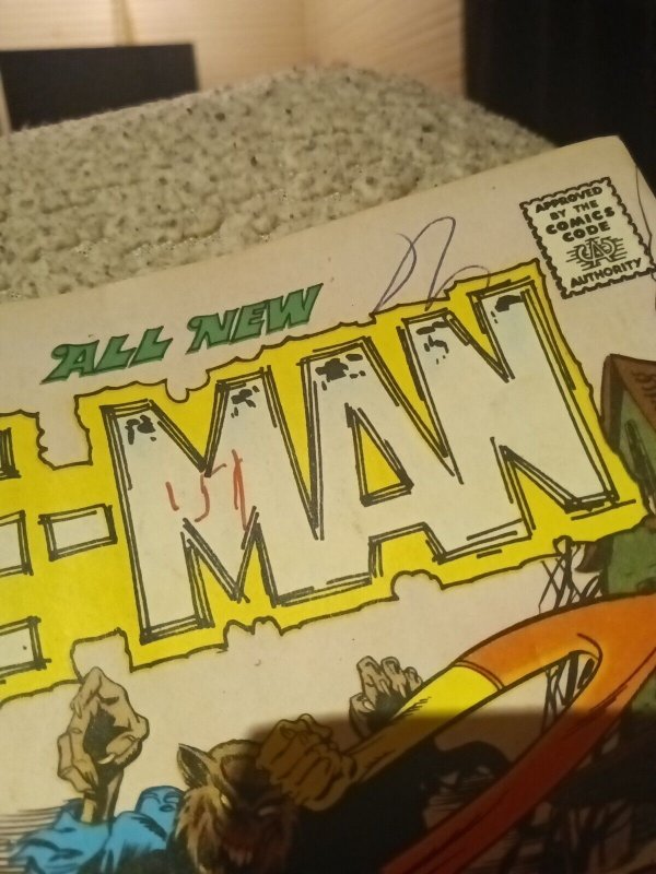 E-Man #6 (Charlton Comics 1975) John Byrne Joe Staton 2nd Rog 2000 Horror Cover