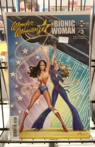Wonder Woman '77 Meets The Bionic Woman #3 Cover B (2017)