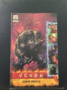 Venom #32 Tyler Kirkham Connecting Variant limited to 3000