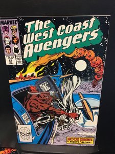 West Coast Avengers #29 (1988)vf