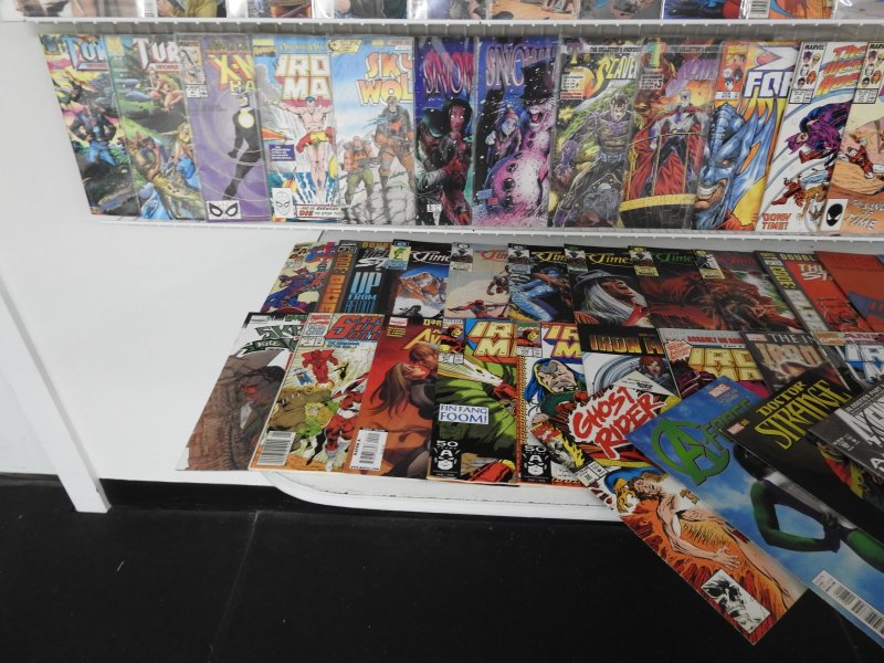 Huge Lot 170+ Comics W/ Iron man, Secret Wars, Avengers+ Avg Fine Condition!