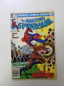 The Amazing Spider-Man #221 Newsstand Edition (1981) VF- condition