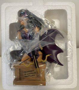 DC Direct Women Of The DC Universe Series 2 Huntress Bust Statue NIB