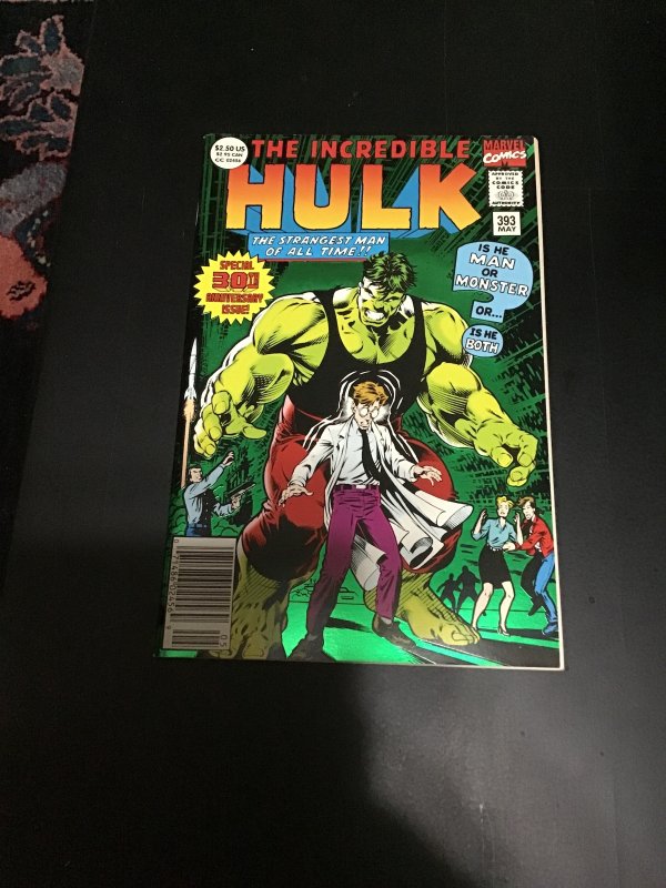 z The Incredible Hulk #393 (1992) 300th Anniversary! Green Hollofoil cover! NM-