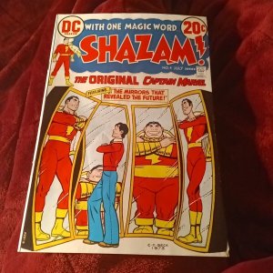 Shazam! 4 The Original Captain Marvel vs IBAC 1973 DC Comic C.C Beck Origin Iss.
