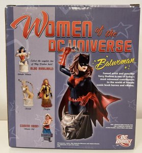 DC Direct Women Of The DC Universe Series 2 Batwoman Bust Statue Terry Dodson