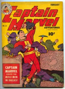 Captain Marvel Adventures #32 1944- Mole Men in Dallas VF-