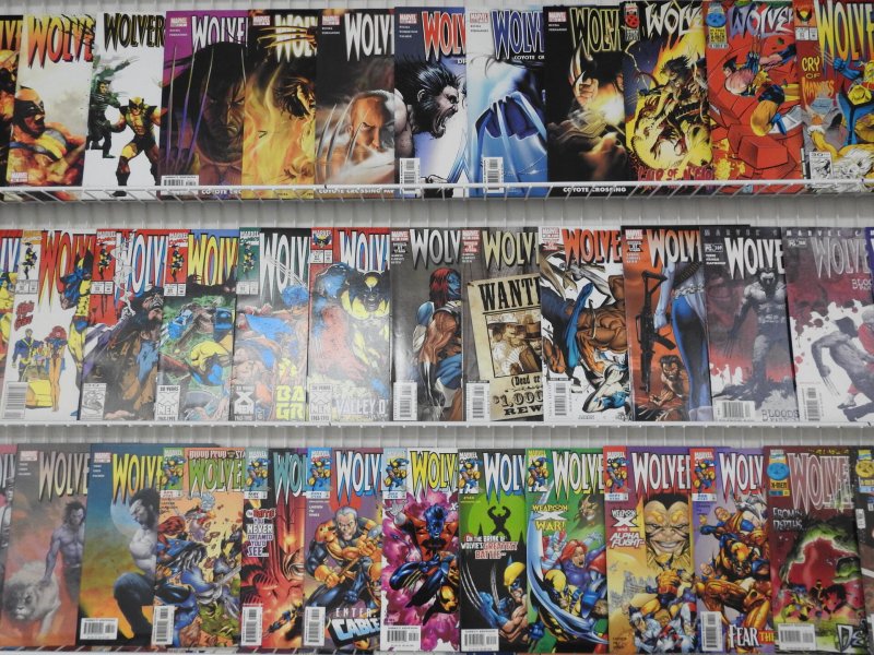 Huge Lot of 220+ Comics W/ All Wolverine!! Average VF- Condition!