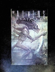 Aliens Earth War #2  DARK HORSE Comics 1990 VF+