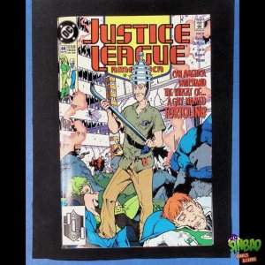 Justice League / International / America 44A