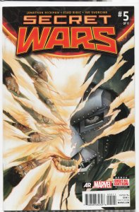 Secret Wars #5 (2015) God Emperor Doctor Doom