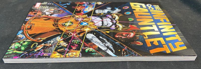 INFINITY GAUNTLET TRADE PAPERBACK JIM STARLIN, GEORGE PEREZ, RON LIM VF/NM