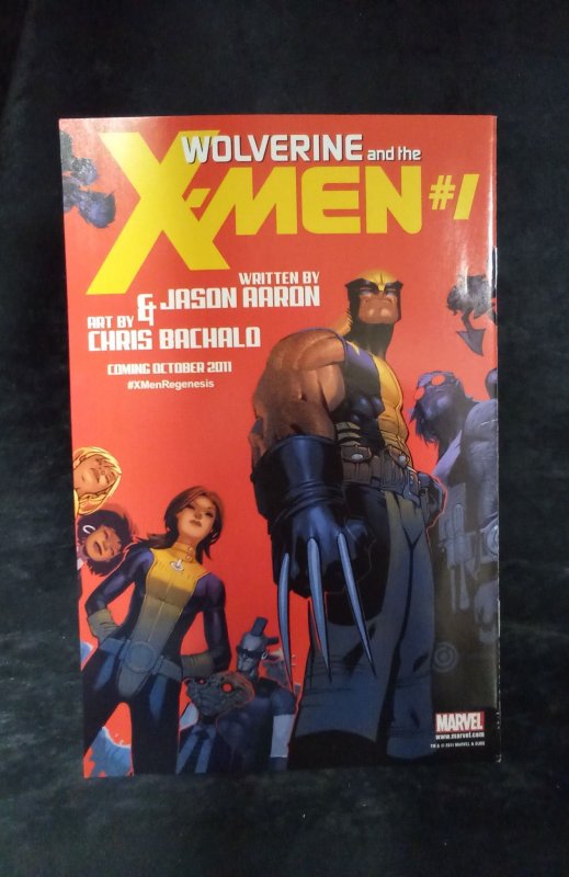 Wolverine & the X-Men #1 (2011)