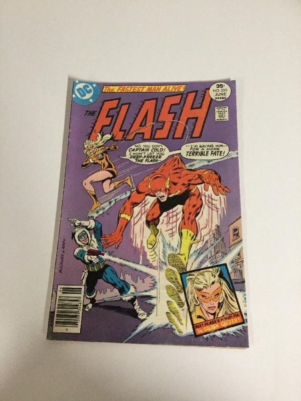 Flash 250 Vg+ Very Good+ 4.5 First Appearance Of Golden Glider DC Comics