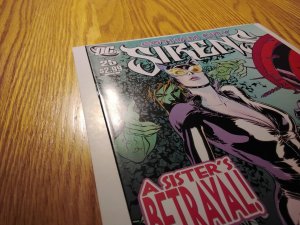 Gotham City Sirens #25 Direct Edition (2011)