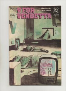 V For Vendetta #4 - Alan Moore - (Grade 6.5) 1988