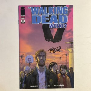Walking Dead Weekly 18 2011 Signed by Tony Moore Image Skybound NM near mint